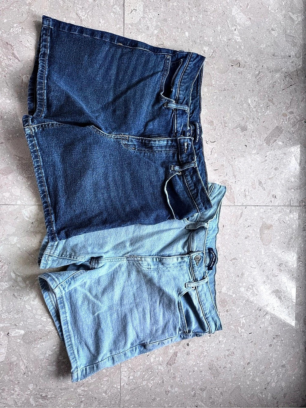 Calvin Klein Jeans Denim Jean Shorts 2-Piece Set in light blue and dark blue
